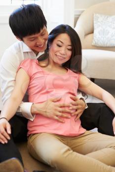 Couple Attending Ante Natal Class Together