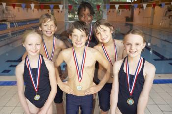 Winning swimming team
