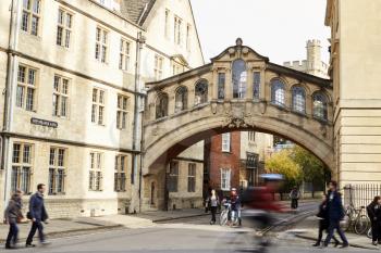 OXFORD/ UK- OCTOBER 26 2016:  Exterior Of The Bridge Of Sighs In Oxford