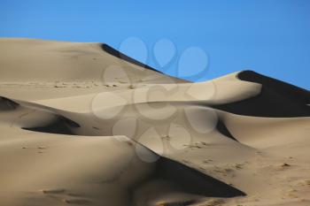Erotic reminiscences in the sand waves Eureka Dunes
