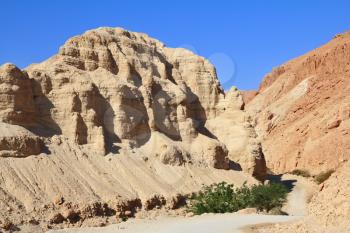  Dead Sea, Israel. Magnificent ancient mountains in the early winter morning. Scenic hiking trip in the gorge