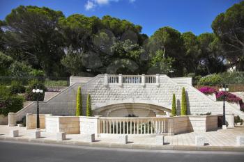 Magnificent gardens in well-known Bahay sacred places in Haifa