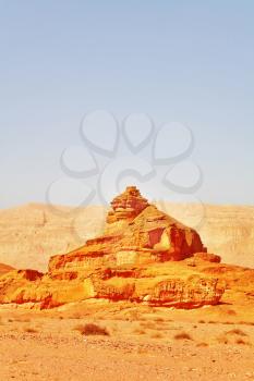 Naturally arisen monument from sandstone Screw in park Timna in Israel