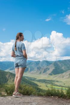 Woman portrait in he mountains