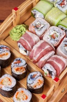 Japanese cuisine - sushi roll set