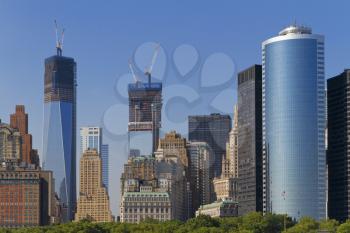 New York City skyline and street views.