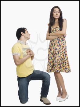 Man proposing to a woman