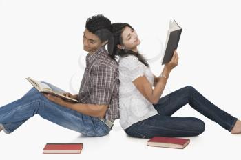 College students reading books