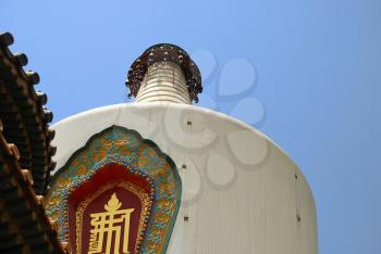 Close-up China White Dagoba on the Qionghuadao