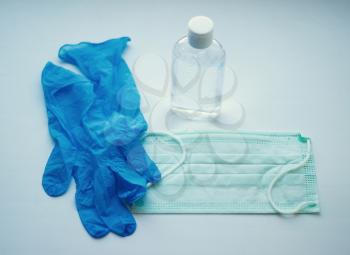 A few necessary things to go out on: a medical mask, disposable latex gloves, antiseptic composition and antiviral drugs.