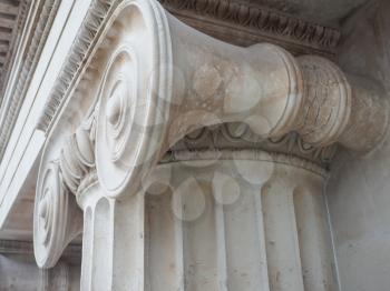 Capital of the ancient Greek Ionic order