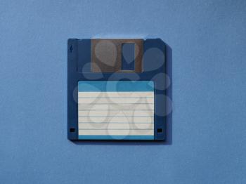 magnetic diskette for personal computer data storage