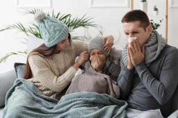 Family ill with flu at home�