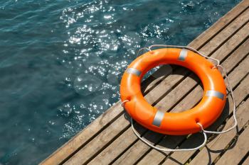 Lifebuoy ring on berth outdoors�