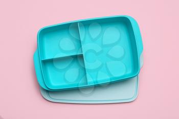 Empty school lunchbox on color background�