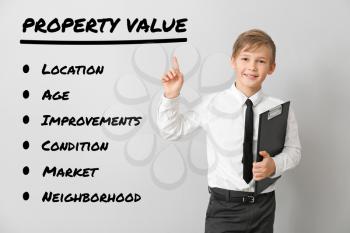 Little real estate agent with aspects of property value on light background�