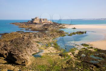 Fort National and beach from Saint Malo, during low tide. Brittany, France