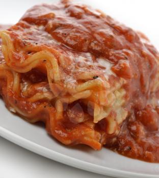 Cheese Lasagna With Tomato Sauce 