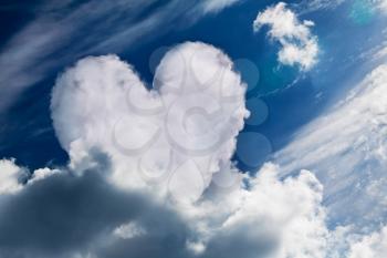 Heart shaped cloud, symbol of love 