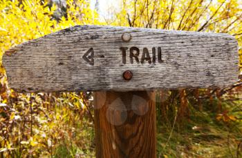 Sign points to a hiking trail
