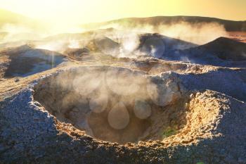 Geyser Sol de Manana, Bolivia