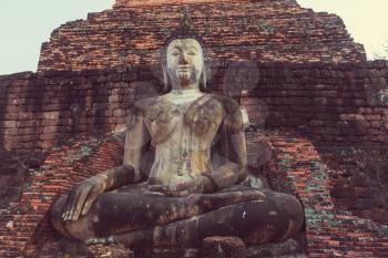 Buddhas statue