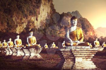Buddhas statue garden