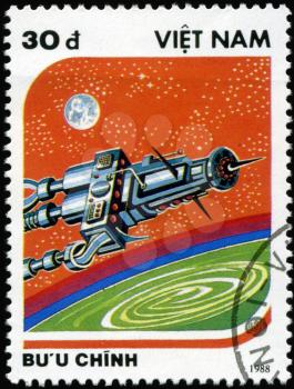 VIETNAM - CIRCA 1988: A stamp printed in Vietnam shows futuristic Spaceship, circa 1988