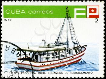 CUBA - CIRCA 1978: A stamp printed by Cuba shows an ship escamero de ferrocemento, stamp from series devoted fishing fleet of Cuba, circa 1978.