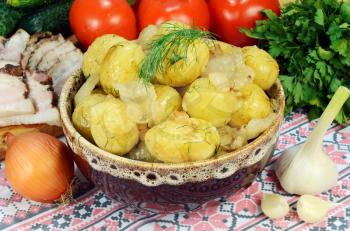 boiled potatoes and vegetables national Ukrainian food