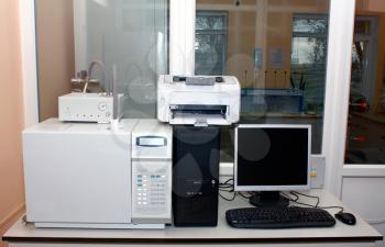 laboratory equipment for determination of analyses