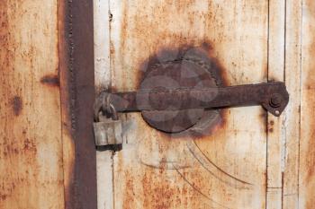 Close up of a rusty vintage padlock 