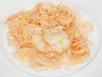 onions sliced rings with pepper