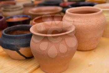 tableware made ​​of clay