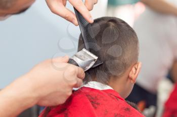 Men's haircut at the beauty salon