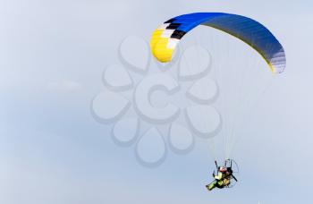 parachute flying in the sky