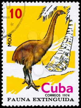 CUBA - CIRCA 1974: A Stamp printed in CUBA shows image of a Moa from the series Extinct Birds, circa 1974