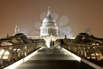Royalty Free Photo of the St. Pauls Cathedral in London