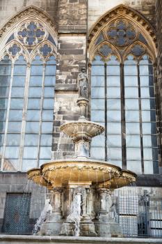 Petrus fountain at the south side of Cologne Cathedral, Germany.
