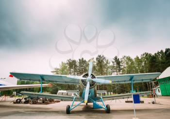 Old Soviet Plane Paradropper Aircraft