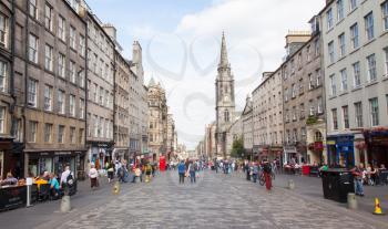 EDINBURGH SCOTLAND JULY 21: The Royal Mile is a succession of streets which form the main thoroughfare of the Old Town of the city of Edinburgh in Scotland.On july 21, 2014