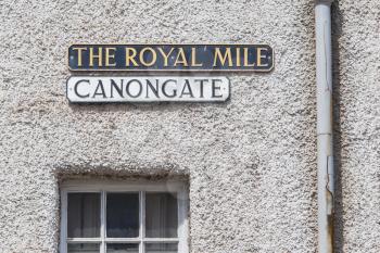 Edimburgh - Royal Mile plate, tipical landmark of the city