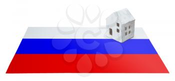 Small house on a flag - Living or migrating to Russia