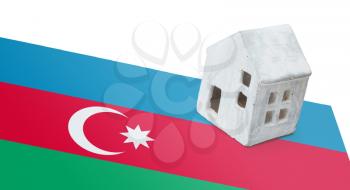 Small house on a flag - Living or migrating to Azerbaijan