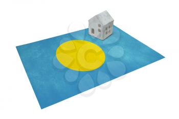 Small house on a flag - Living or migrating to Palau