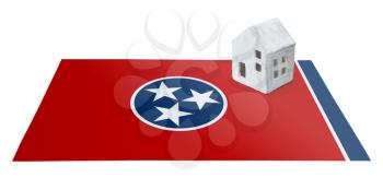 Small house on a flag - Living or migrating to Tennessee