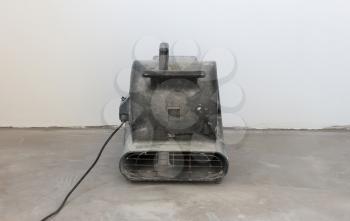 Large blower for drying a floor, indoor
