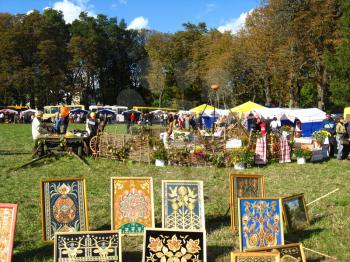 image of many people on the holiday of autumn in Ukraine