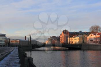 Image of river and bridge in Sankt Petersburg
