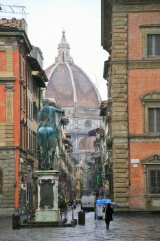 view on Basilica di Santa Maria del Fiore (Florence) from Piazza Santissima Annunziata